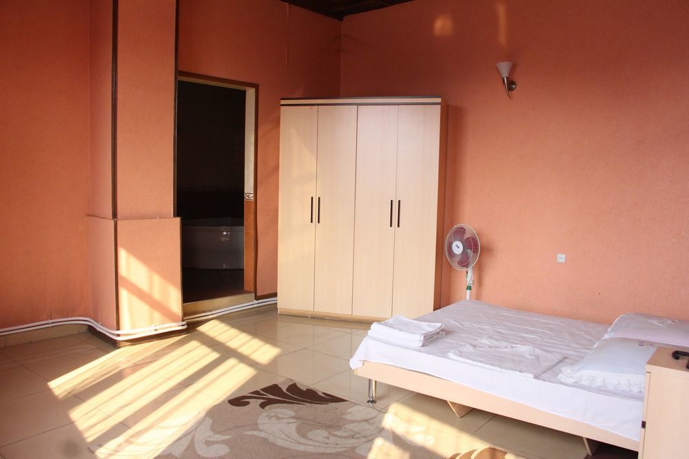 Aratta Hotel Argavand Exterior foto